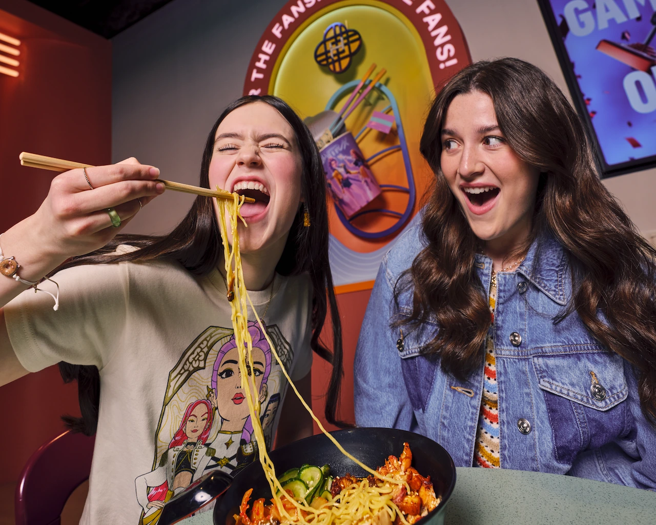 Girls eating at Bites