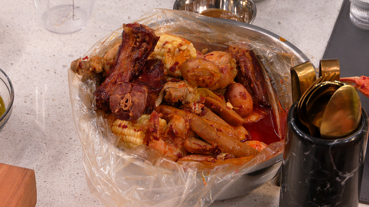 David Chang’s Spicy-Tingly Seafood Boil