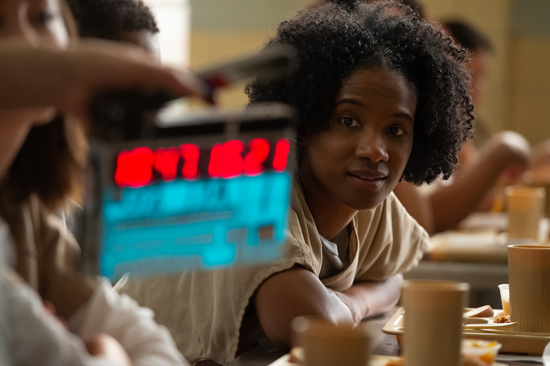 Kimiko Glenn as Brook (Left) on the set of Orange Is The New Black Season 4.