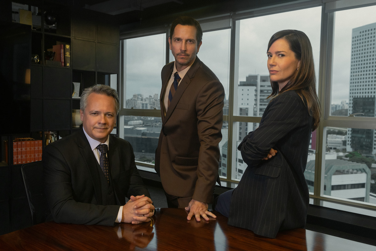 Os atores Danton Mello como Pedro Borrmann, Vladimir Brichta como Murilo Villar e Natália Lage como Ana Hueda em ‘Habeas Corpus’