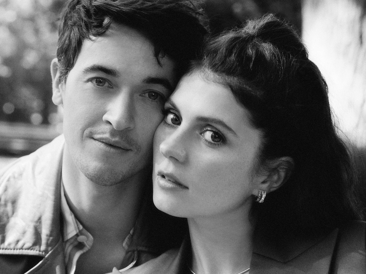 Tom Blyth and Emily Bader