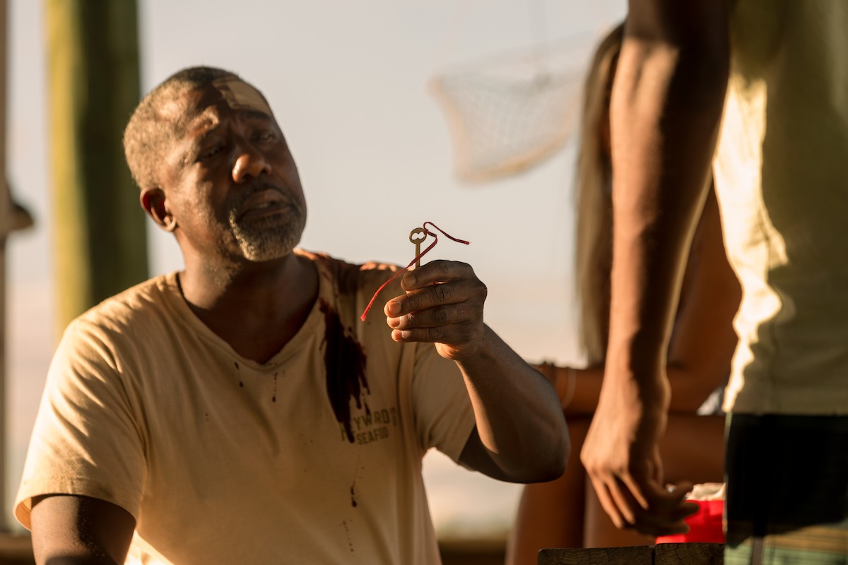 E. Roger Mitchell as Bobby Heyward.