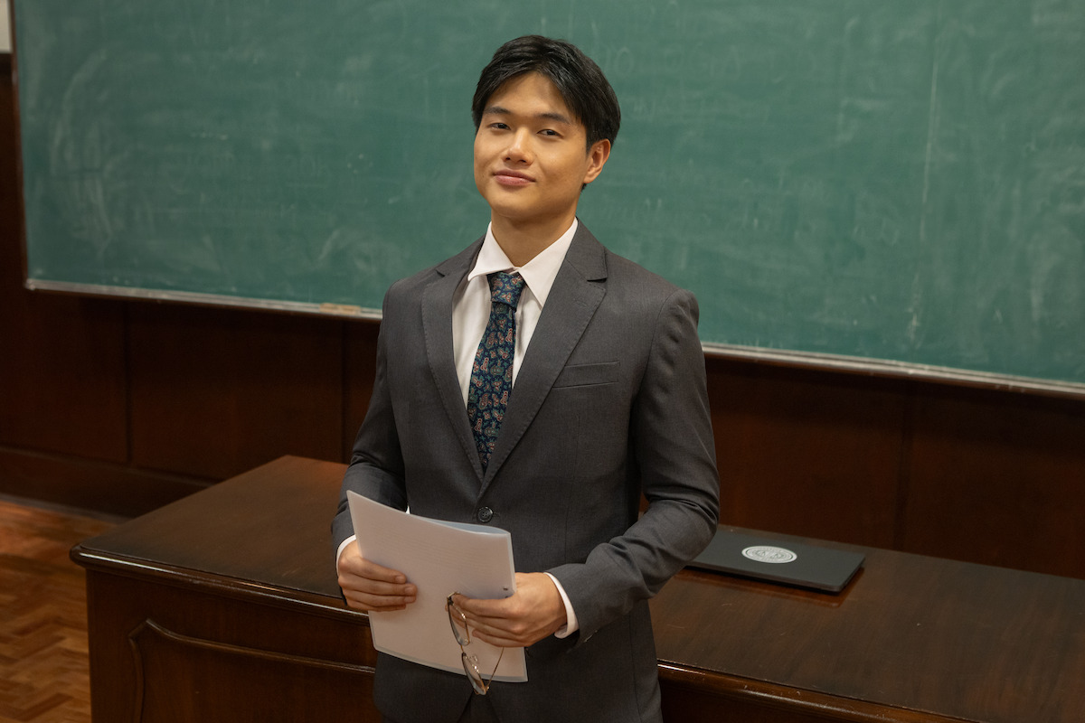 Ator Nicolas lee como Kim em ‘Habeas Corpus’
