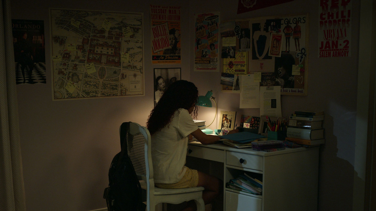 The Midnight Club 1990s Pop Culture References and Easter Eggs