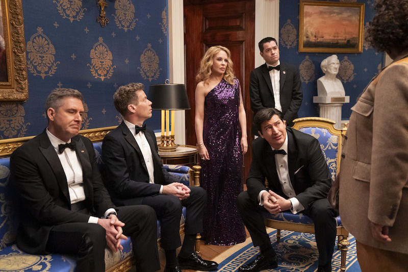 Paul Fitzgerald as President Perry Morgan, Barrett Foa as Elliot Morgan, Kylie Minogue as Self, Ken Marino as Harry Hollinger, Dan Perrault as Colin Trask in episode 105 of 'The Residence'.