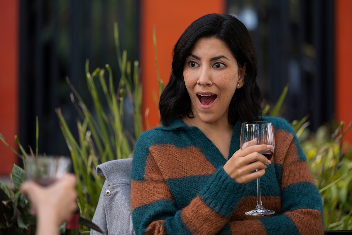 Stephanie Beatriz as Didi in ‘A Man on the Inside’ Season 2.