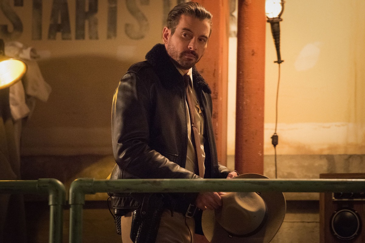 Skeet Ulrich as FP Jones wears a sheriff uniform in Season 4 of ‘Riverdale.’