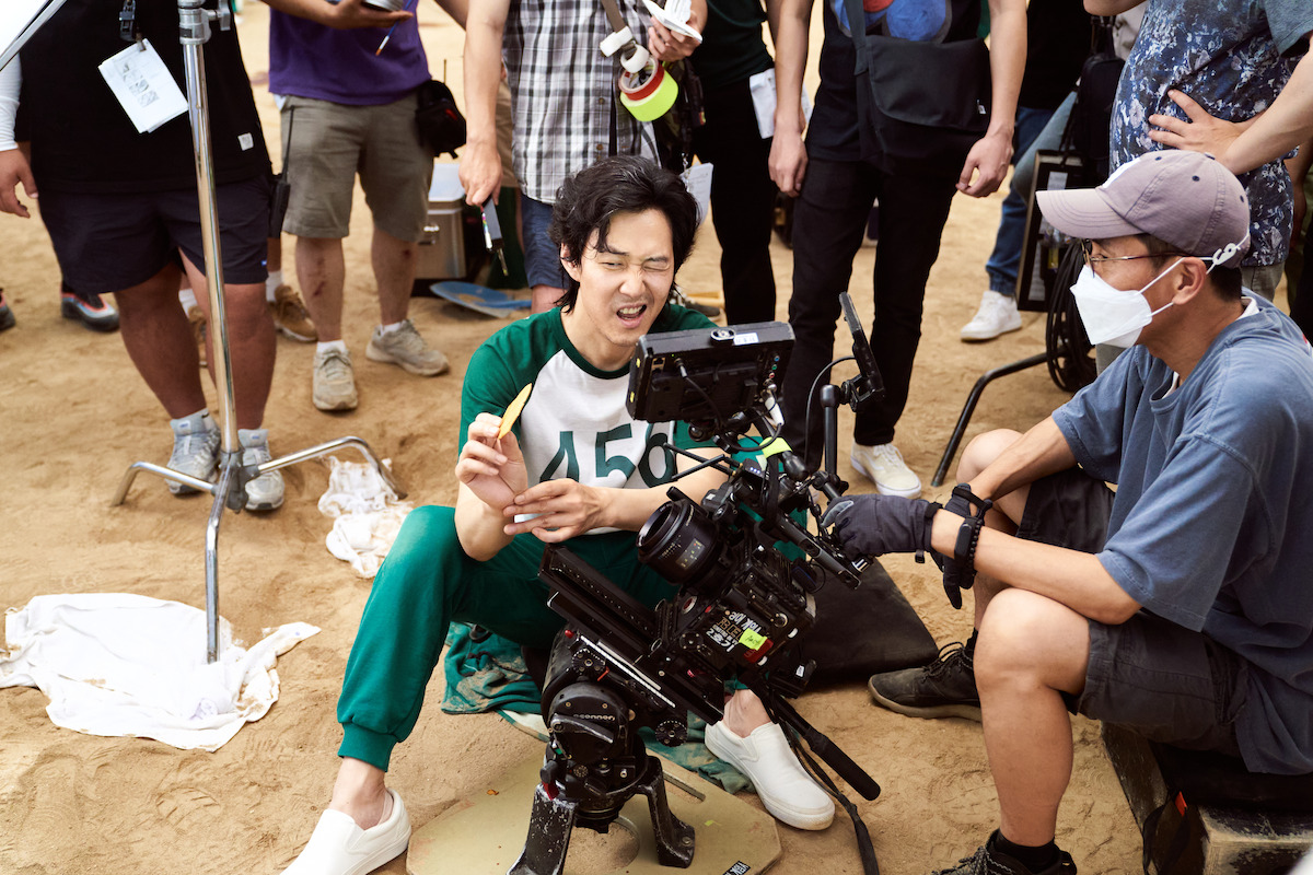 Photos] New Behind the Scenes Images Added for the Korean Drama