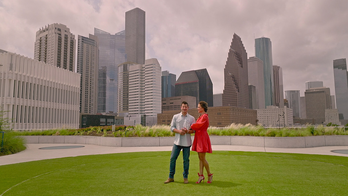 Nick Lachey and Vanessa Lachey.