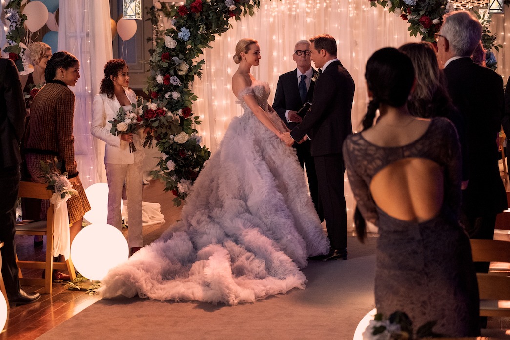 Ginny Georgia Wedding Dress And Song Season 2 Finale Netflix Tudum