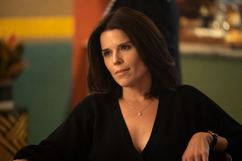 Neve Campbell as Maggie McPherson 