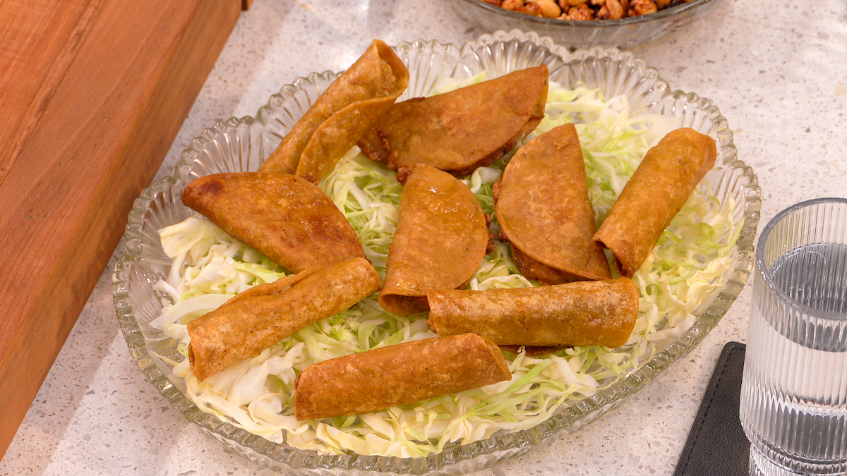 David Chang’s Crispy Shrimp Rolls