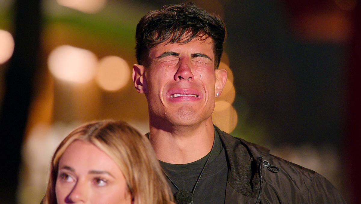 Tony Castellanos gets emotional during an elimination.