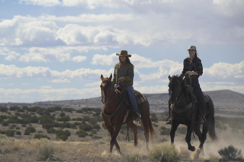 Minka Kelly as Quinn and Lauren Glazier as Angie O’Grady in 'Ransom Canyon' Season 1.