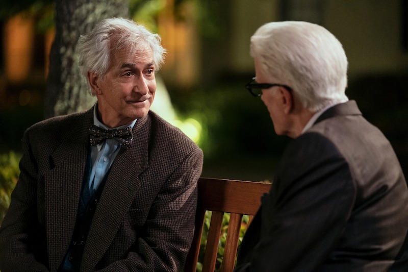 David Strathairn as Benjamin Cole, Ted Danson as Charles in 'A Man on the Inside' Season 2