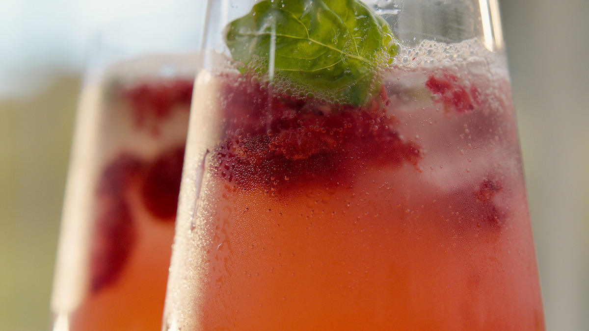 Sparkling Raspberry Lemonade