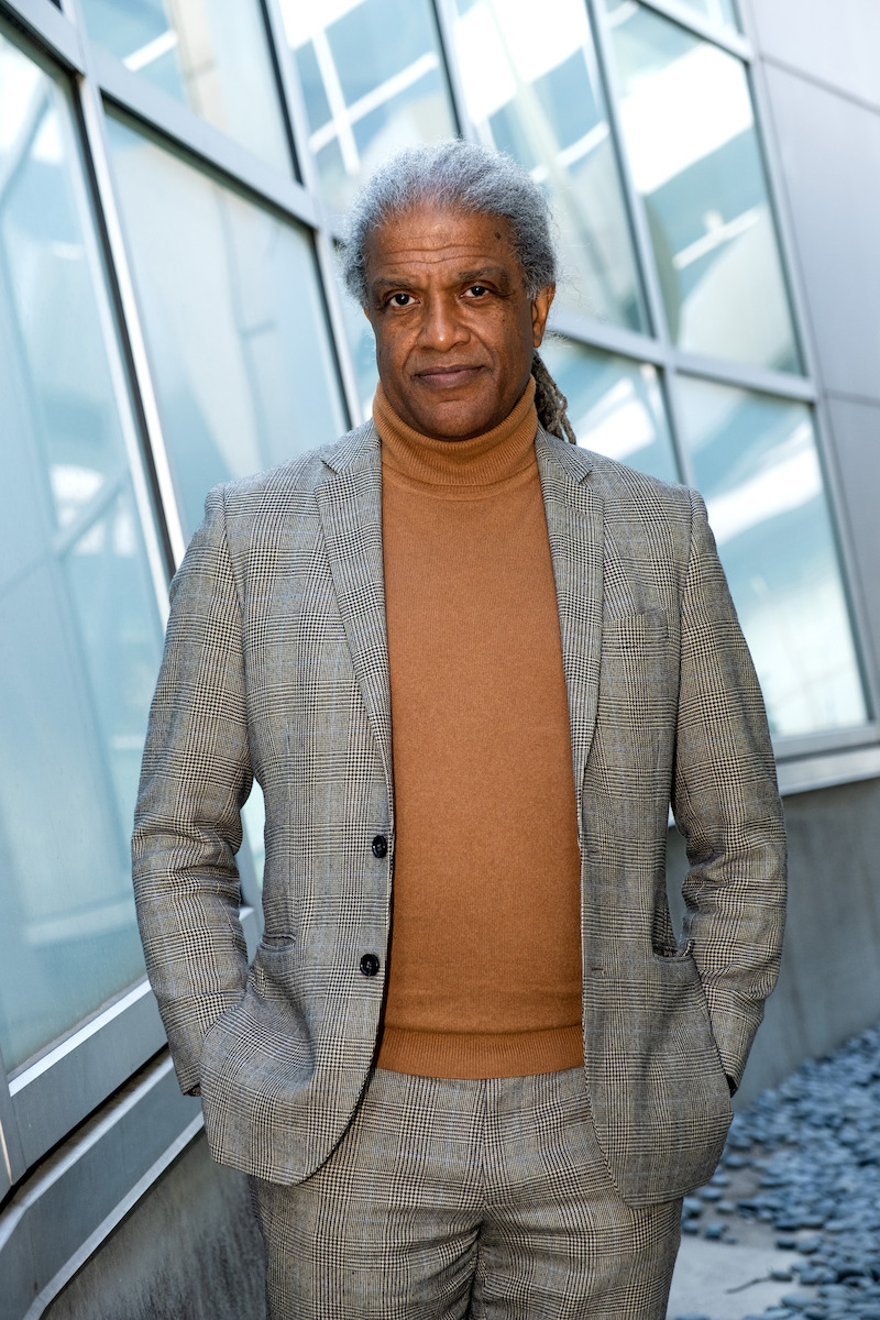 Elvis Mitchell