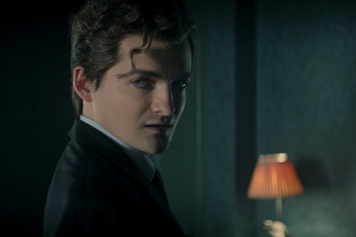 Jack Gleeson as Puck in ‘The Sandman’ Season 2.