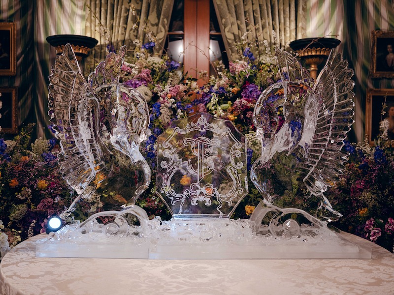 A large ice sculpture in 'The Event of the Season: A Bridgerton Wedding'