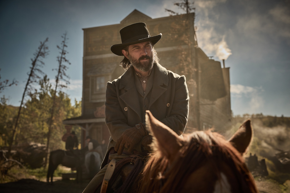 Michiel Huisman as Roche in ‘The Abandonds’