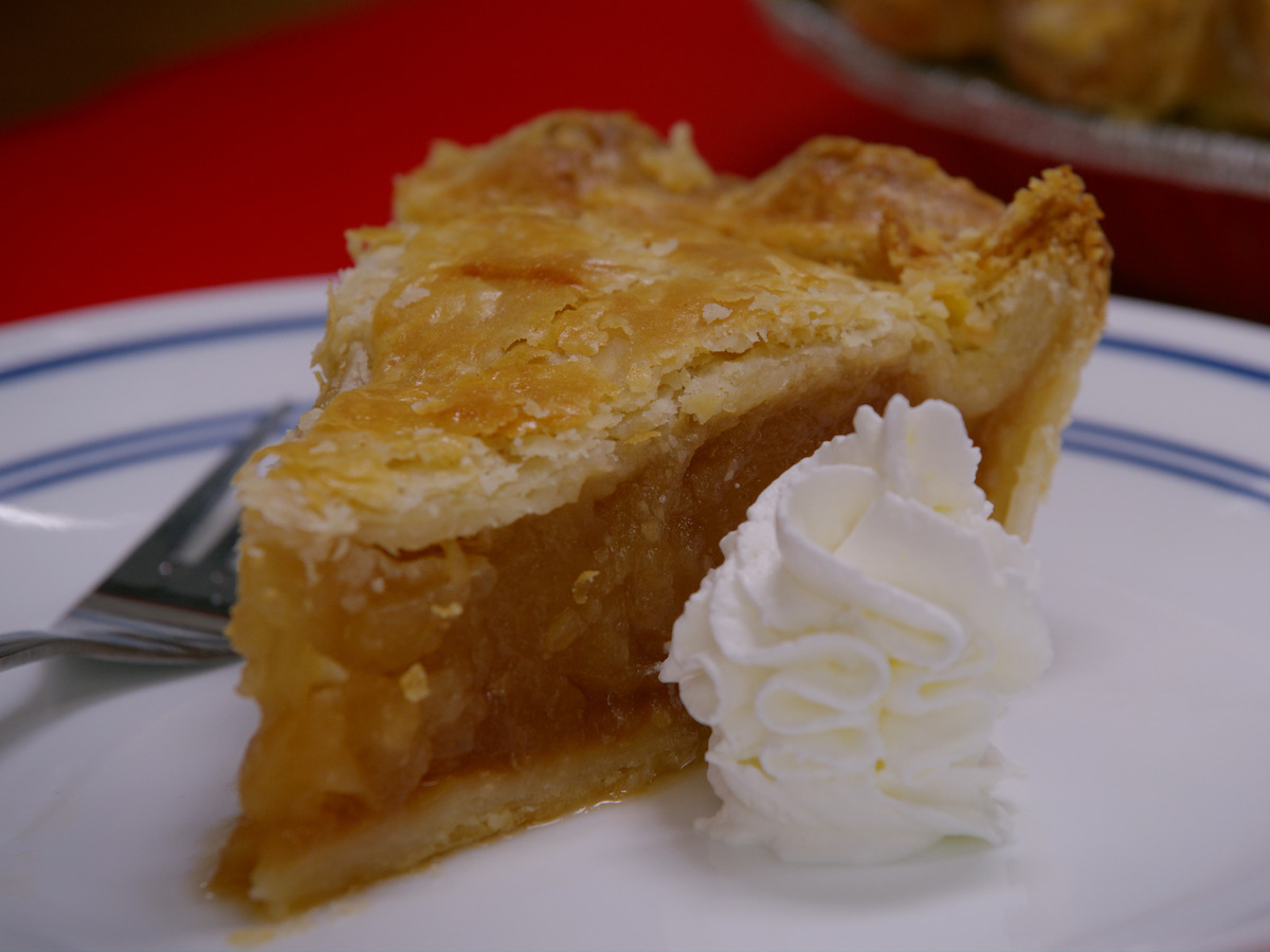 Claire Saffitz Apple Pie Recipe from ‘Don’t Look Up’ - Netflix Tudum