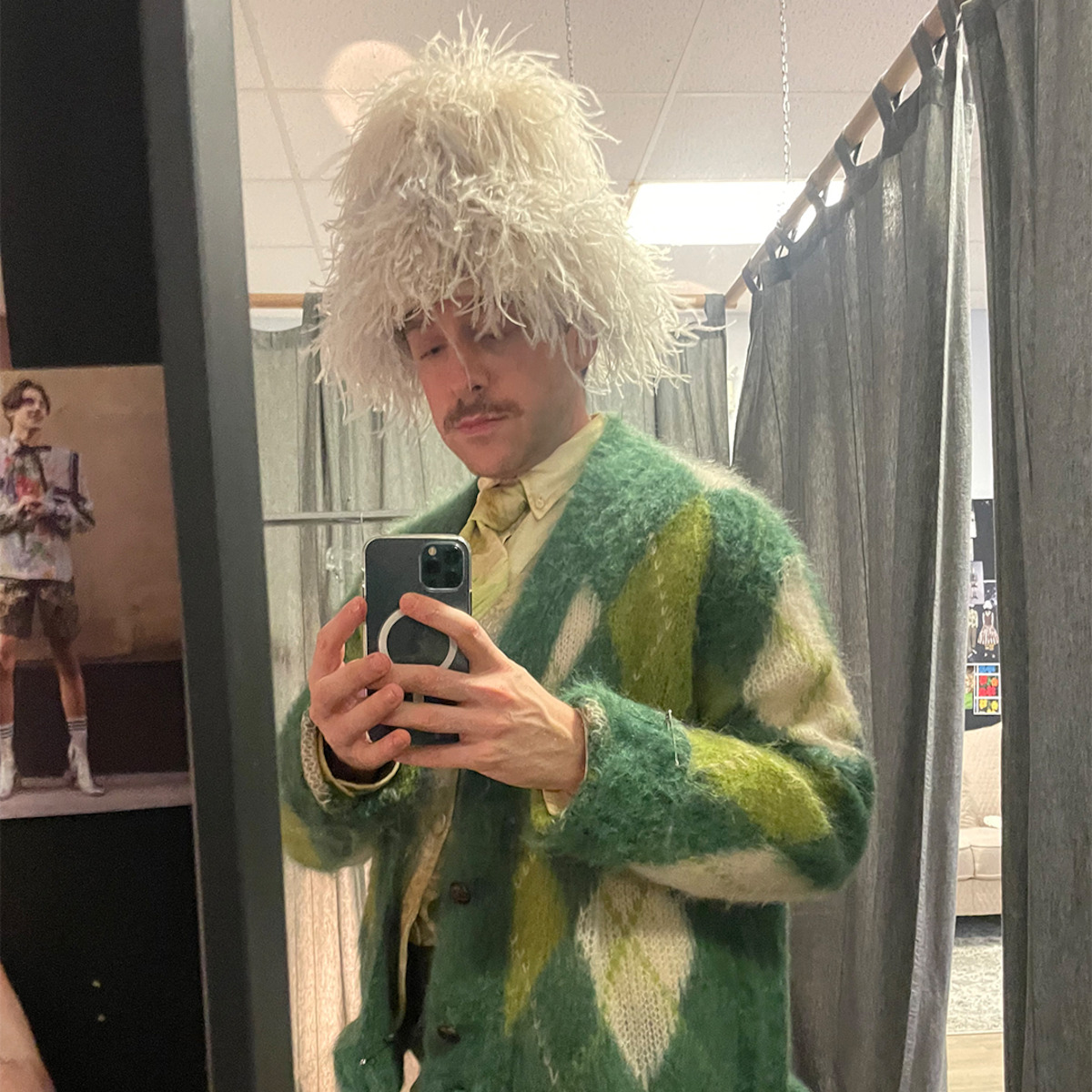 Caitlin Reilly and Max Jenkins as the Sprites in ‘Dead Boy Detectives’