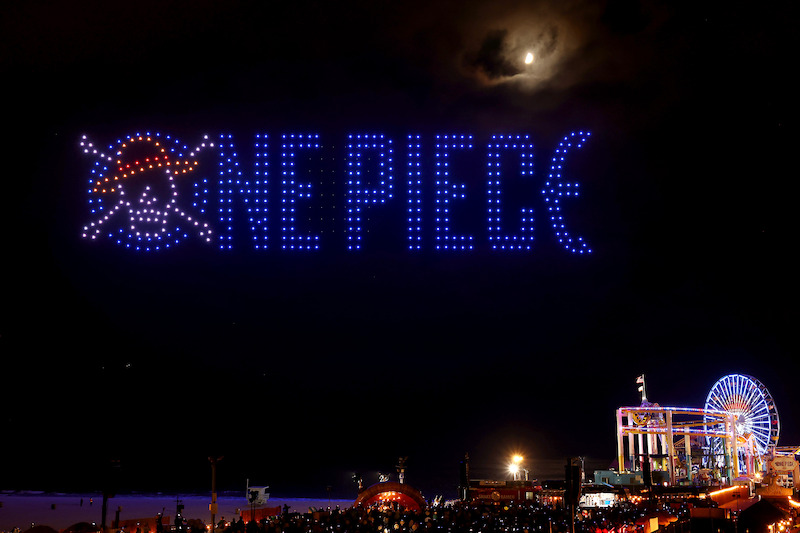 Fans attend Netflix global event for the celebration of One Piece at Santa Monica Pier in California. 