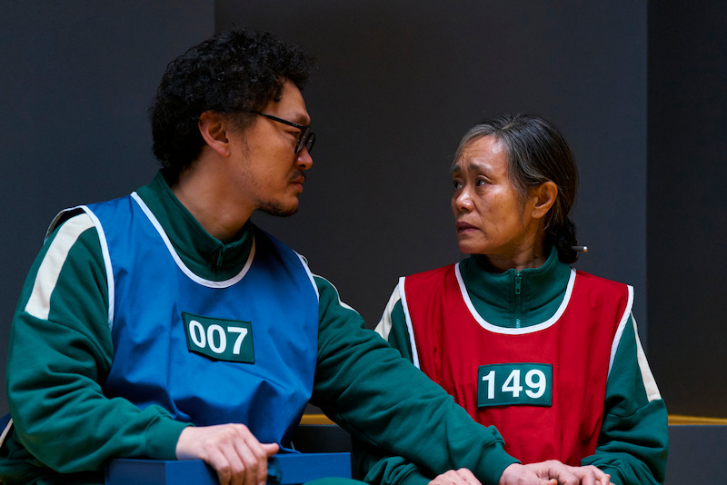 Yang Dong-geun as Yong-sik, Kang Ae-sim as Geum-ja in 'Squid Game.'