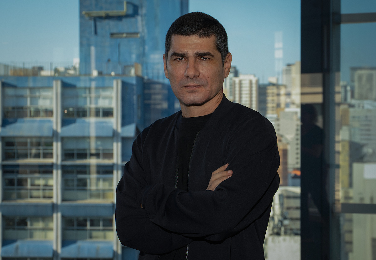 Rômulo Braga como ‘Benício’ em DNA do Crime