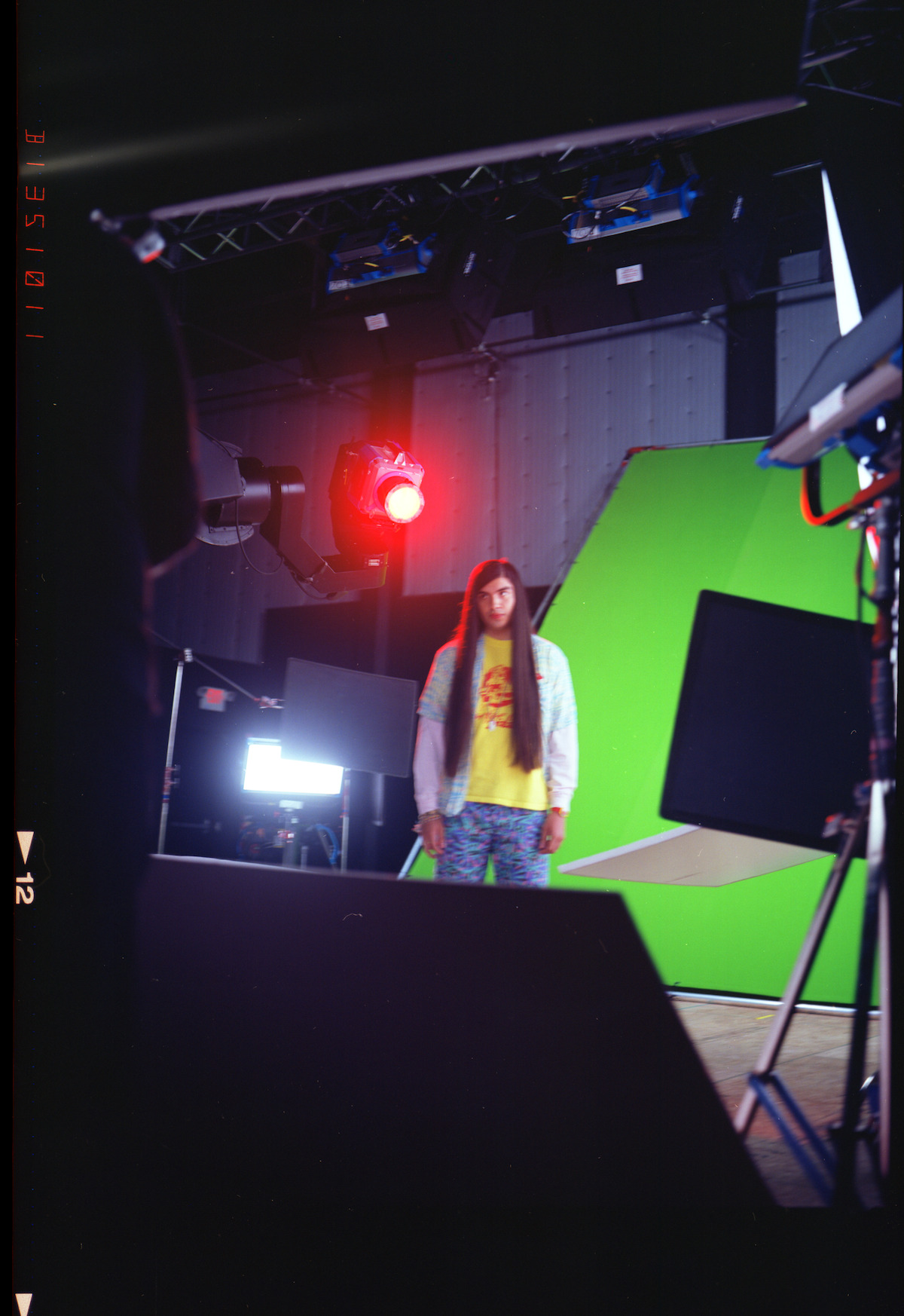 Argyle (Eduardo Franco) - Go Behind the Scenes of ‘Stranger Things’ Season 4 With These ‘80s Retro Photos