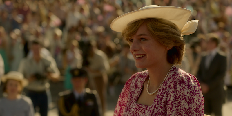White Hat and Pearls