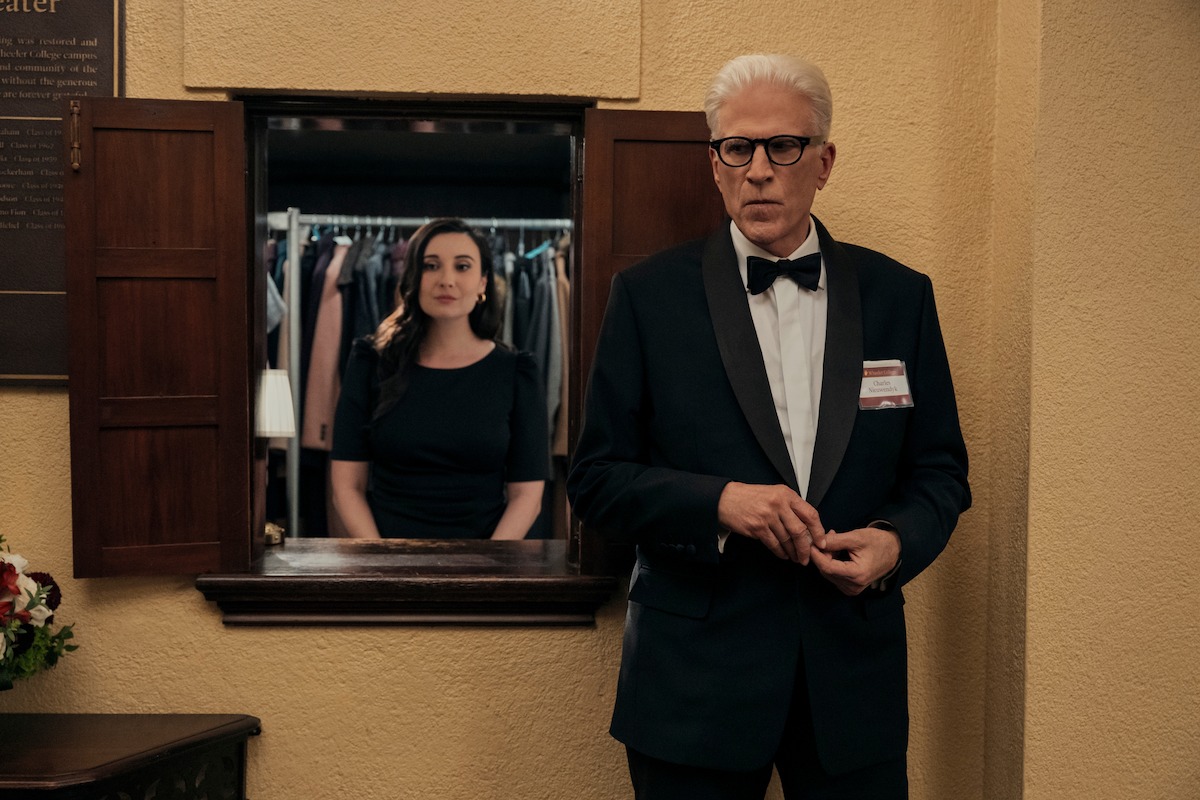 Lilah Richcreek Estrada as Julie and Ted Danson as Charles in ‘A Man on the Inside’ Season 2.