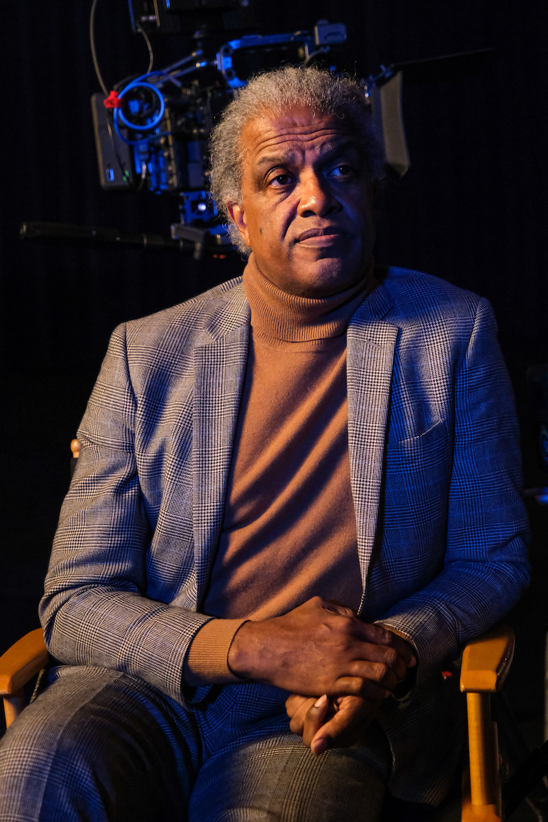Elvis Mitchell