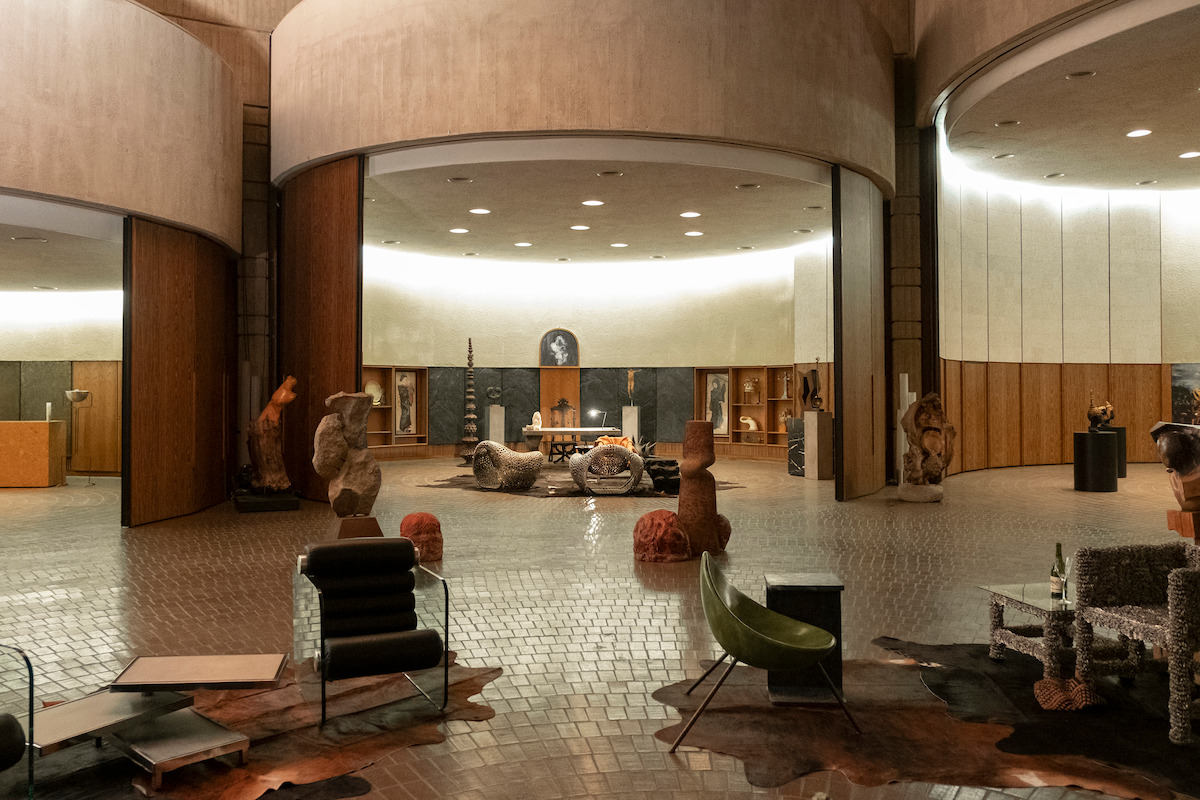 Jordan’s house in BEEF Season 1. 