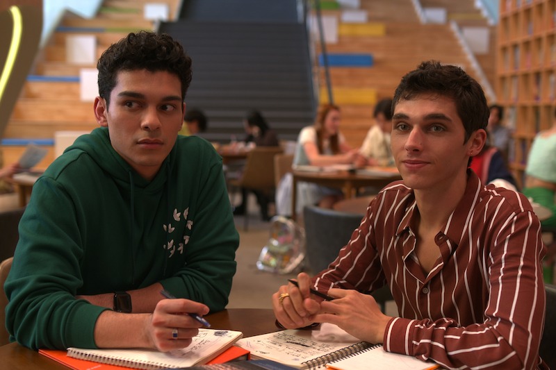 Anthony Keyvan as Q and Théo Augier as Florian in Season 1 of XO, Kitty.