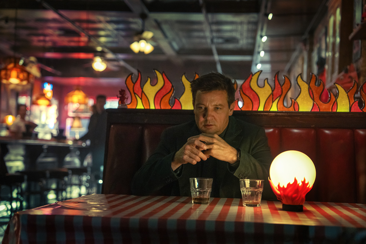 Wake Up Dead Man: A Knives Out Mystery. Jeremy Renner in Wake Up Dead Man: A Knives Out Mystery. Cr. John Wilson/Netflix © 2025