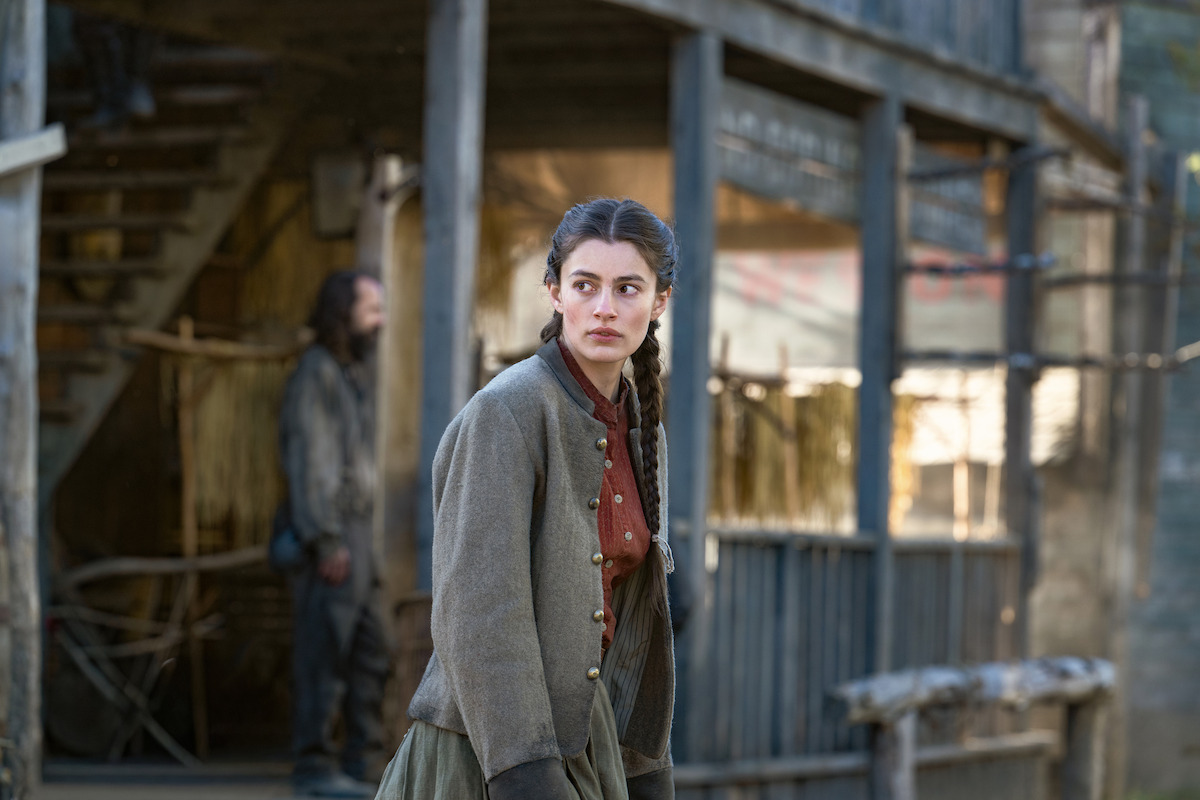 Diana Silvers as Dahlia Teller in ‘The Abandons’