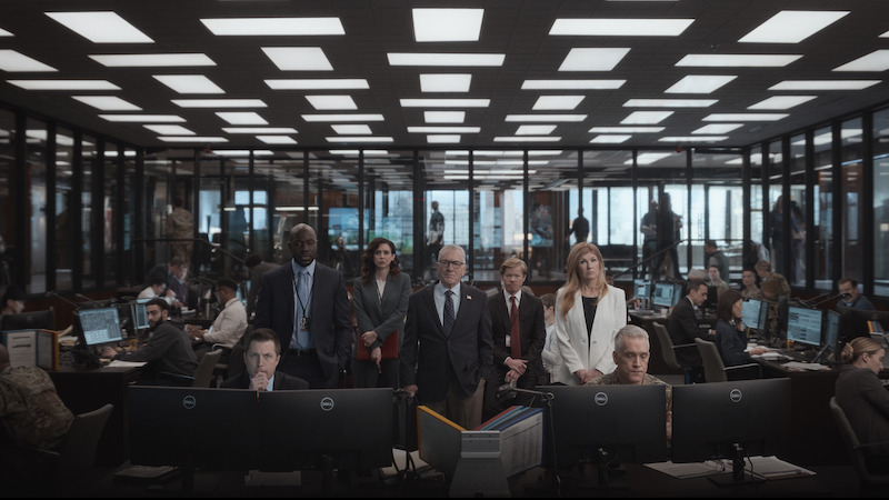 McKinley Belcher III as Carl Otieno, Mozhan Navabi as Melissa Kornblau, Robert De Niro as George Mullen, Jesse Plemons as Roger Carlson and Connie Britton as Valerie Whitesell  in 'Zero Day'