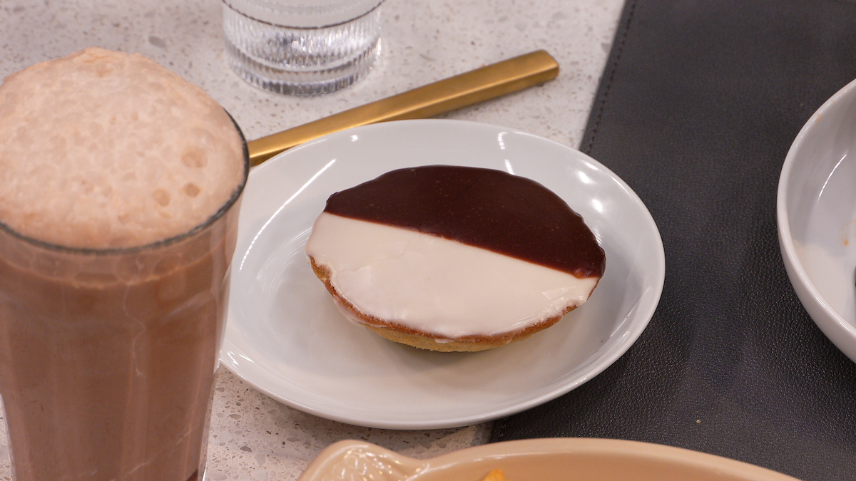 David Chang’s Black-and-White Cookies