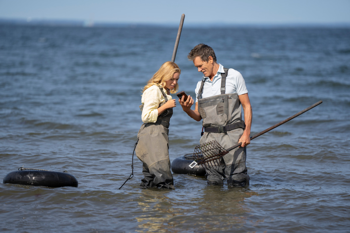 Milly Alcock as Simone, Kevin Bacon as Peter Kell in ‘Sirens.’