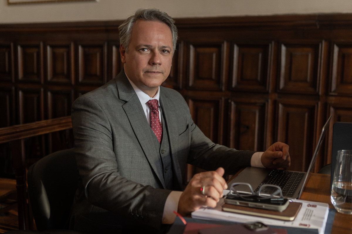Ator Danton Mello como Pedro em ‘Habeas Corpus’