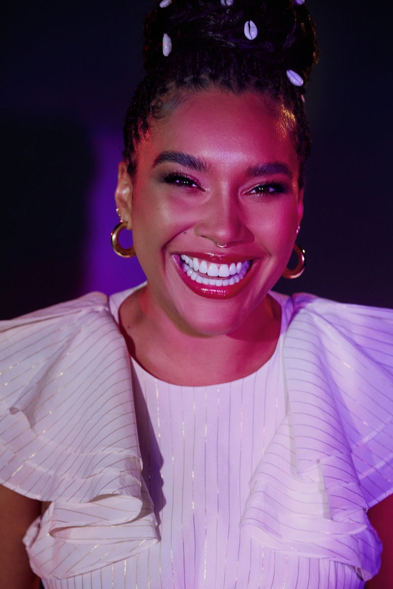 These BTS ‘Umbrella Academy’ Cast Photos Are Your New Summer Mood Board