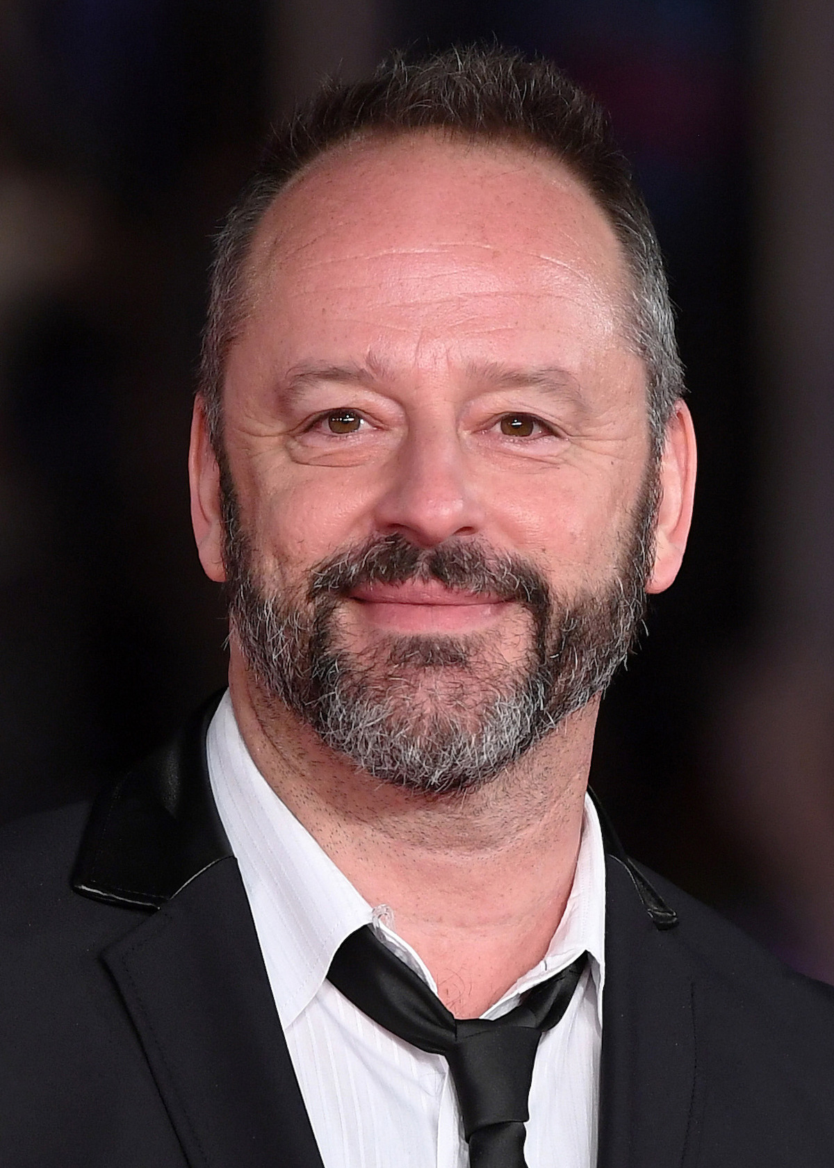 Gil Bellows