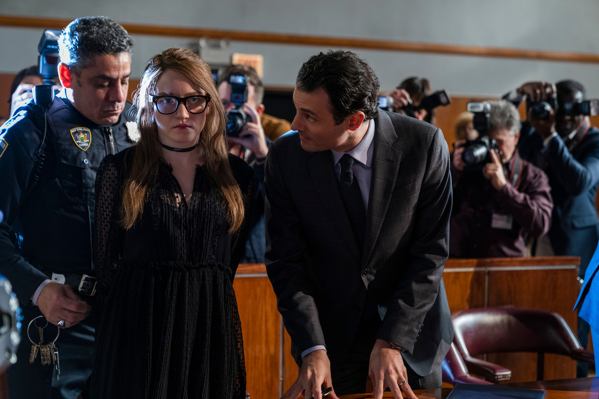 Your First Look at the ‘Inventing Anna’ Trailer