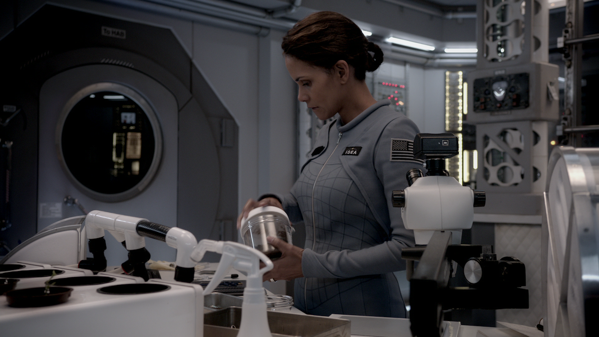 Molly (Halle Berry) on her solo space trip in ‘Extant.’