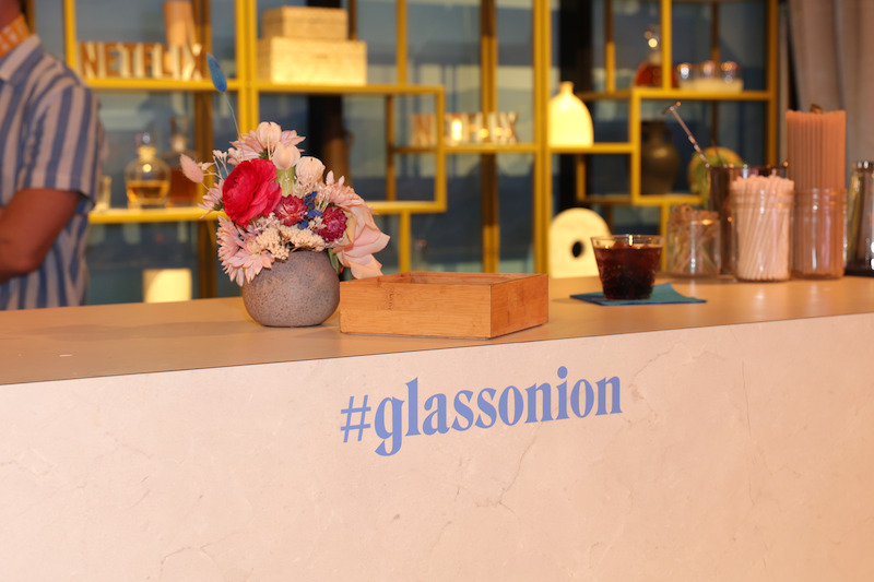 ‘Glass Onion: A Knives Out Experience’