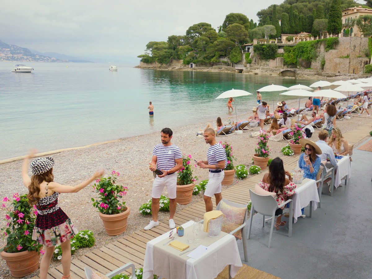 Inline 4: This Is How You Saint-Tropez Exactly Like ‘Emily in Paris’