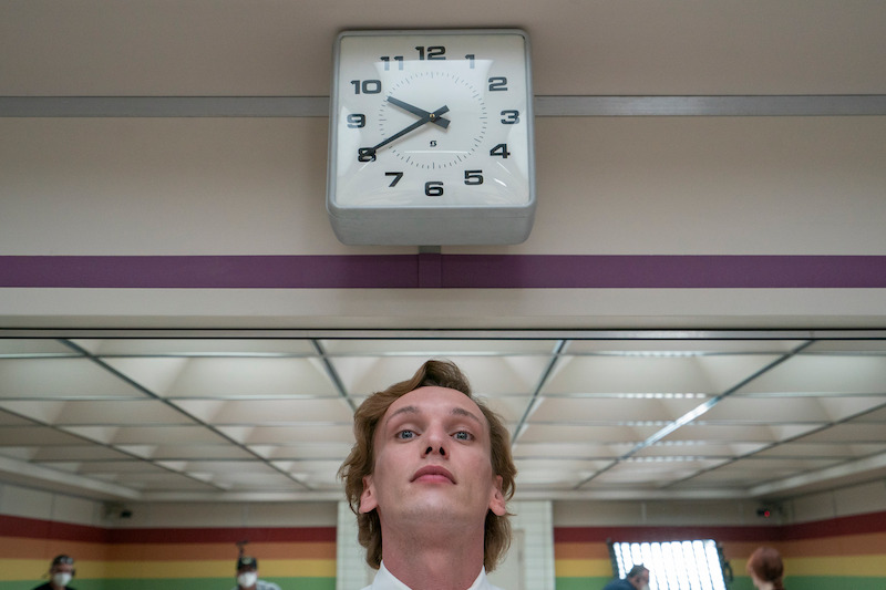 Tick-tock - 68 Behind-the-Scenes pics from ‘Stranger Things’ Season 4 You Have to See Slideshow