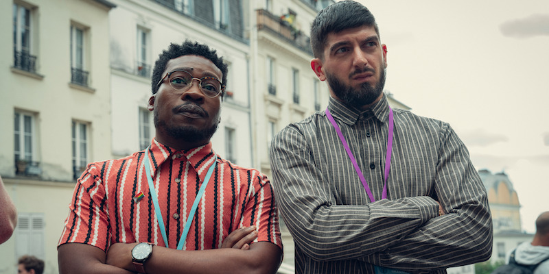 Fisayo Akinade como Sr. Ajayi e Nima Taleghani como Sr. Farouk na temporada 2 de ‘Heartstopper’