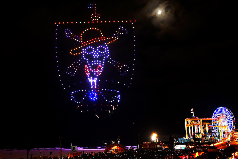 Fans attend Netflix global event for the celebration of One Piece at Santa Monica Pier in California. 